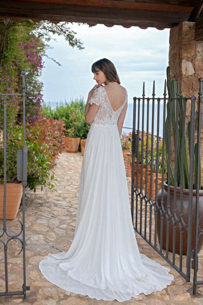 Lohrengel Light 2024 Brautkleid LB310 (3) Hochzeitskleid ivory