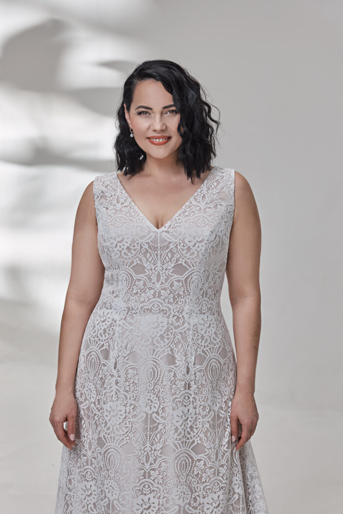 Molly Monroe by Lohrengel Kollektion 2025 Curvy Brautkleid LB528 8 Plus Size Brautkleid